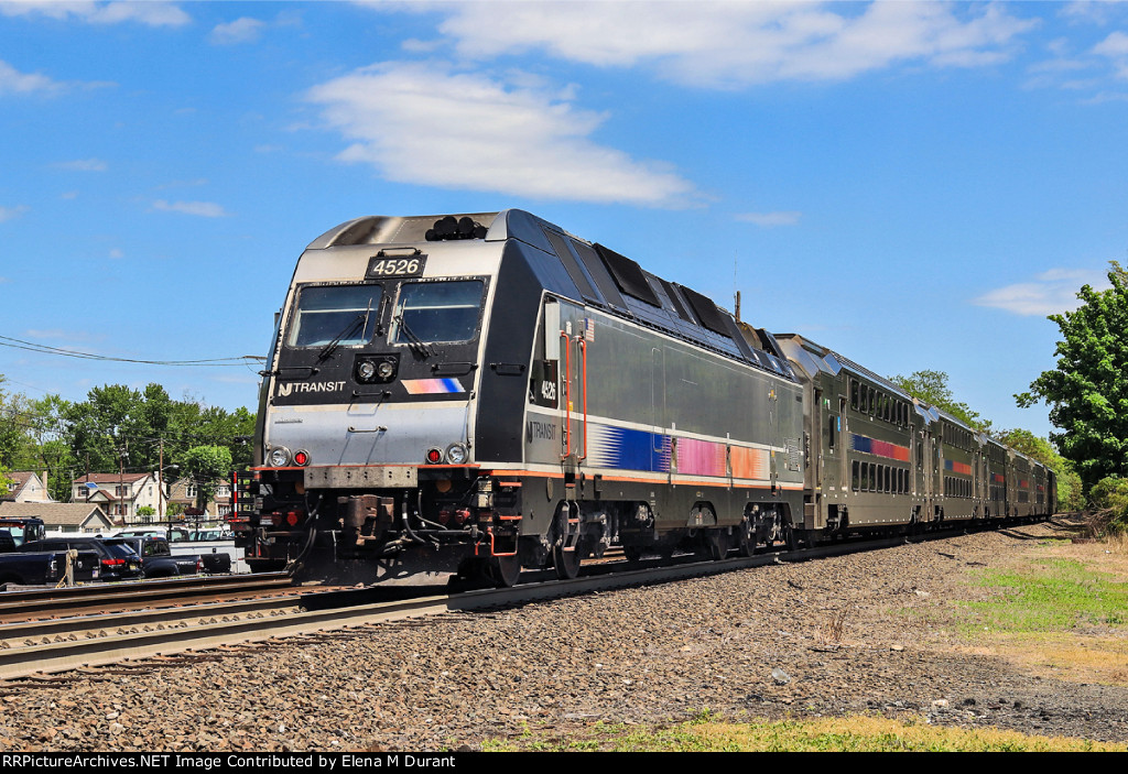 NJT 4526 on train 5438